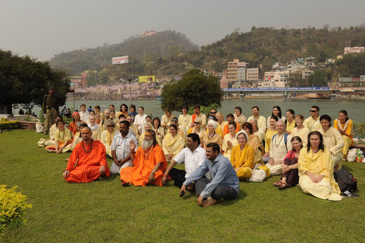 Kumbha-Mela-2010-Haridwar_D3Y5183