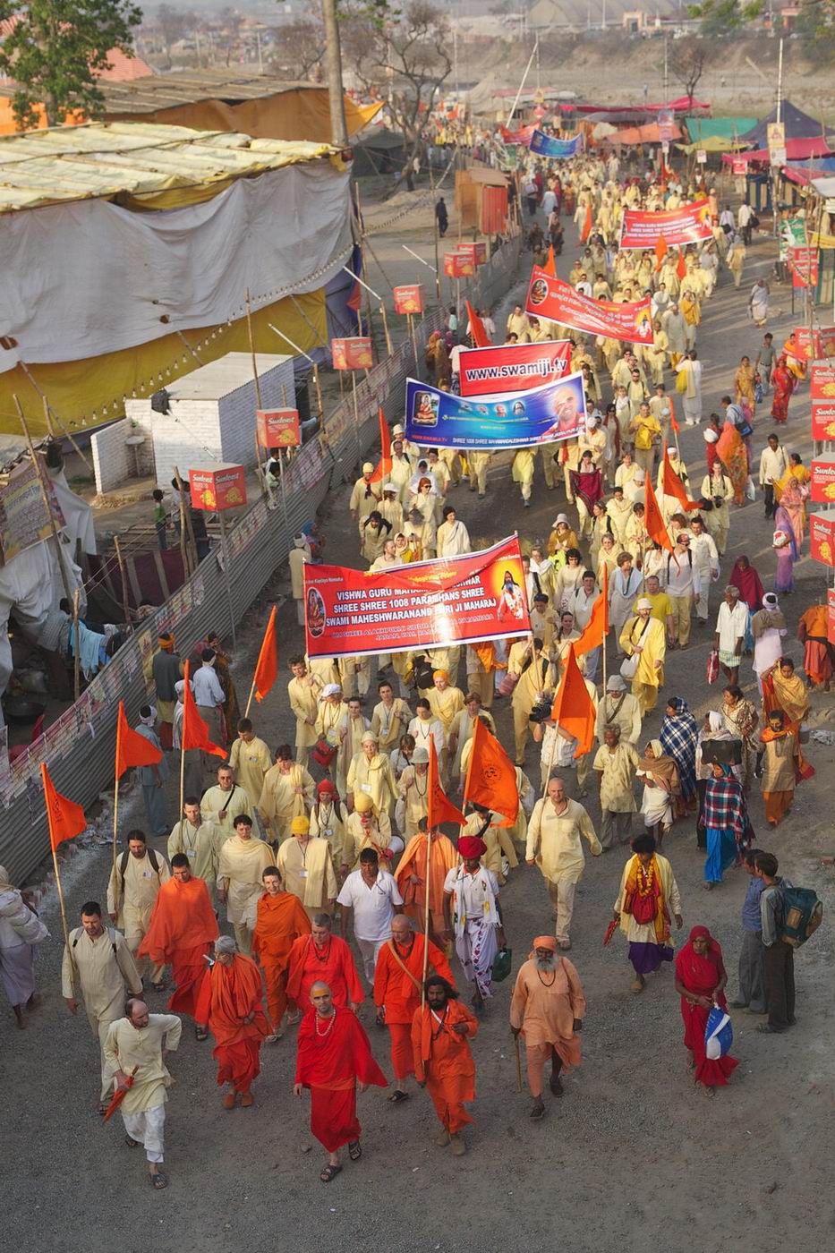 Shnan_in_Haridwar_MG_1864_resize