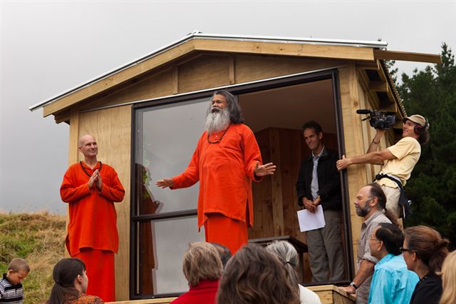 Swamiji_in_New_Zealand_IMG_4188