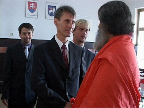 Vice Mayor of Trencin welcomes Swamiji